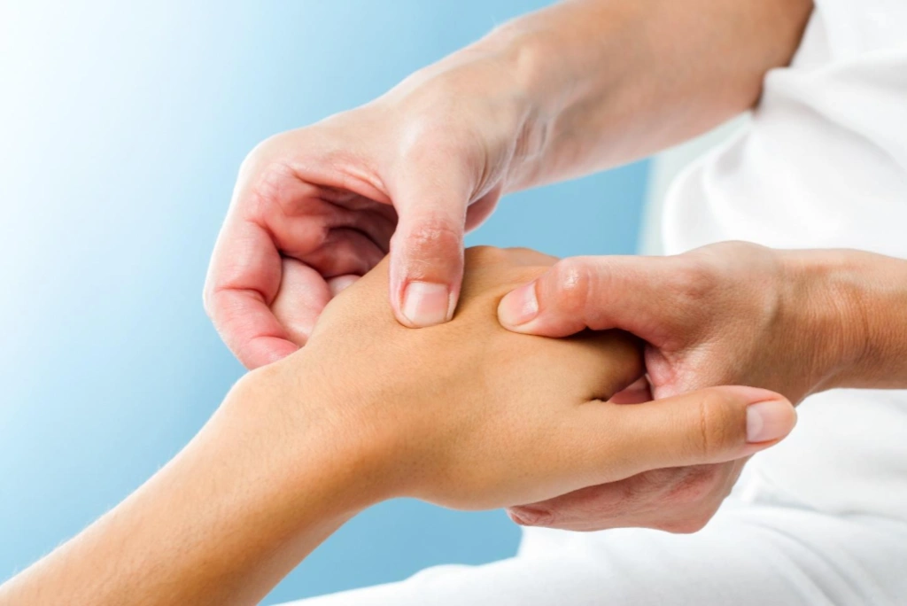 ALT-text: rheumatoid arthritis diagnosis and care.